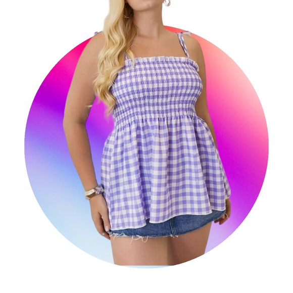 SOLD 😍 Gingham Peplum Top 😍 - Picture 3 of 8